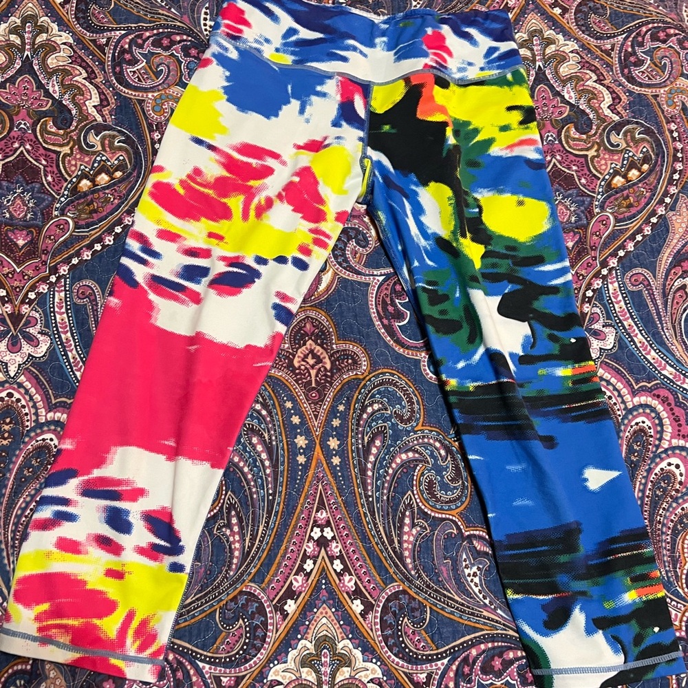 Lululemon yoga pants